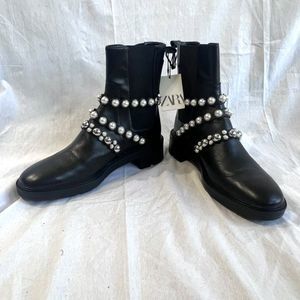 NWT Zara pearl strap combat style boot, women’s size 11 / euro 42